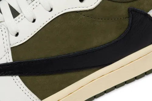JORDAN 1 LOW x TRAVIS SCOTT MEDIUM OLIVE